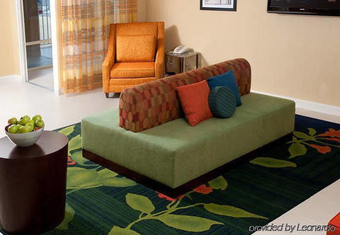 Quality Inn Fayetteville Near Fort Bragg Exterior photo